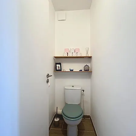 Superbe T3 Renove Entre Port Et Avec Parking Prive - Fr-1-715-109 Apartman